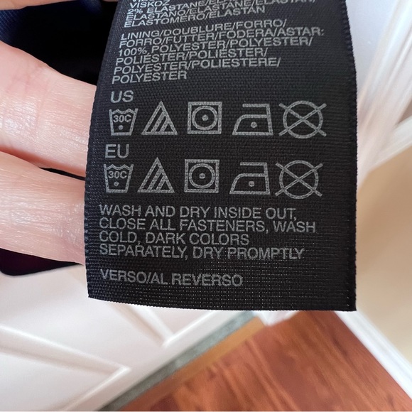 ⭐️ Tommy Hilfiger Plaid 2 Button Blazer Jacket size 8 - Picture 11 of 12